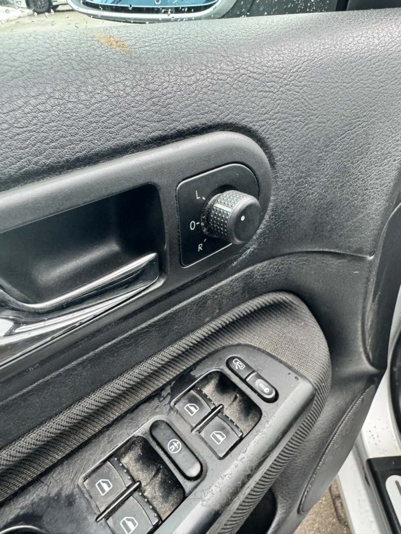 VW Golf 4 original Au&szlig;enspiegel links LA7W Reflexsilber elektrisch verstellbar Bj.2001